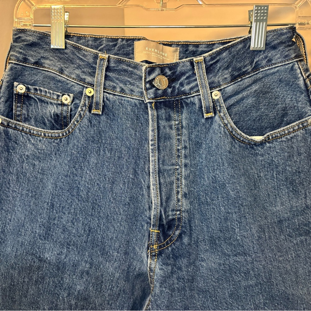 Everlane Curvy 90s Cheeky Straight Jean - Picture 6 of 14